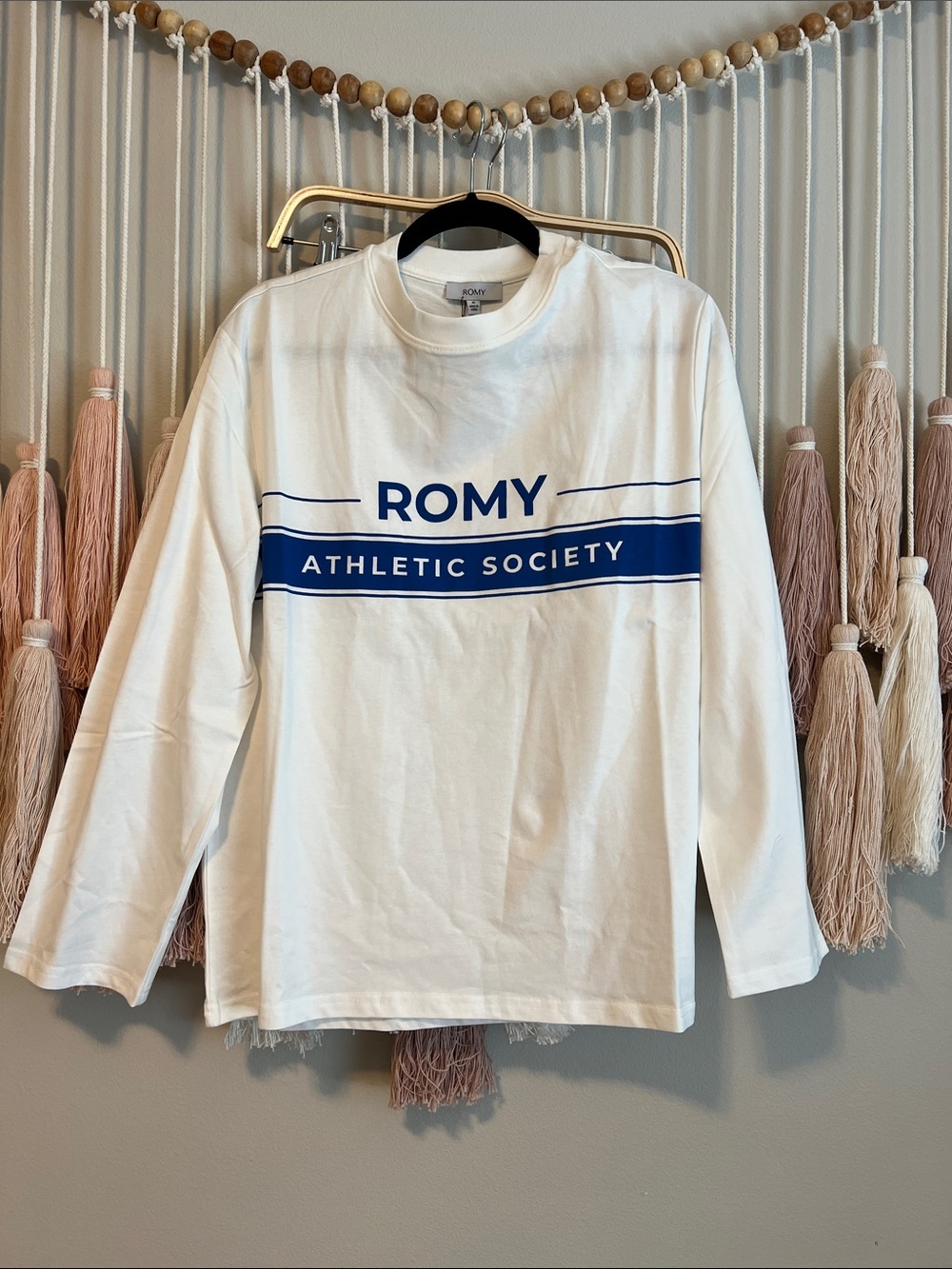 Romy White Long Sleeve Tee with Navy Athletic Stripe size XS NWT